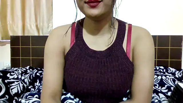 Queenhimanshi's cam snapshot