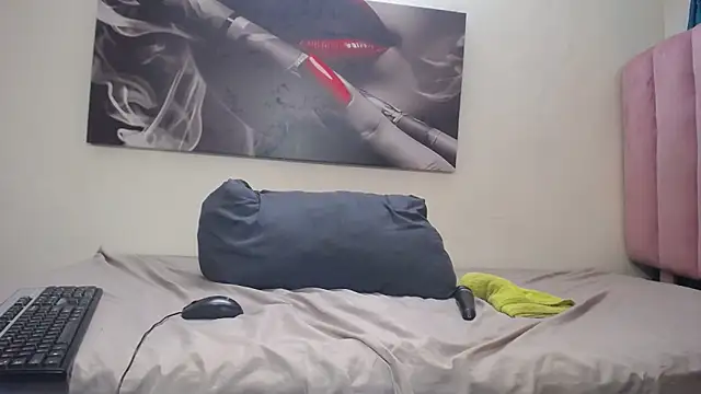 Kelly-001's cam snapshot