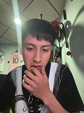 Stiven_017 live sex cam