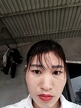 Cryyly's cam snapshot