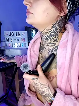 blazed_vixen live sex cam