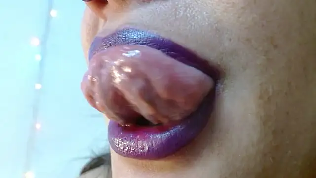 miss_evoleth2 live sex cam