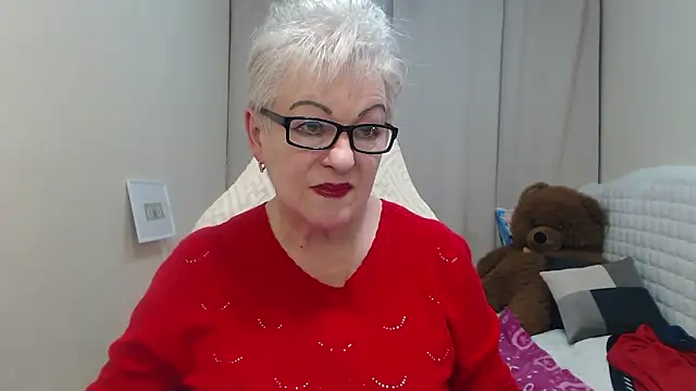 KayleSmoll's cam snapshot