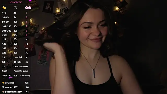 YummyTira live sex cam