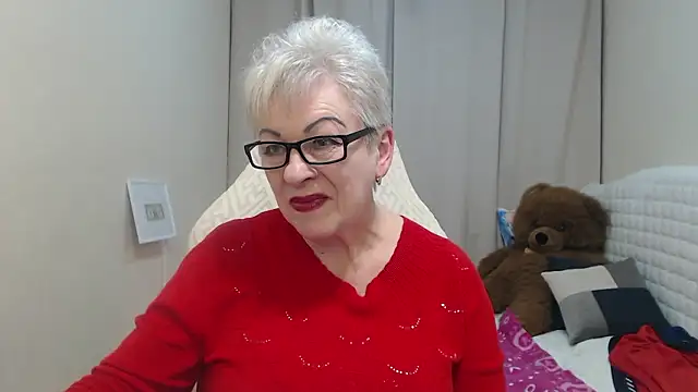 KayleSmoll's cam snapshot