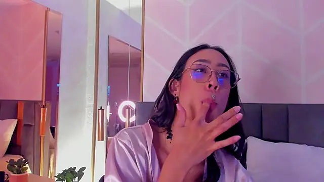 GabyPetit's cam snapshot