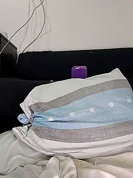 estrella_tasty's cam snapshot