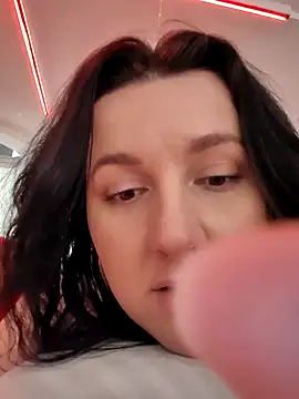 love_me__tonight_'s cam snapshot