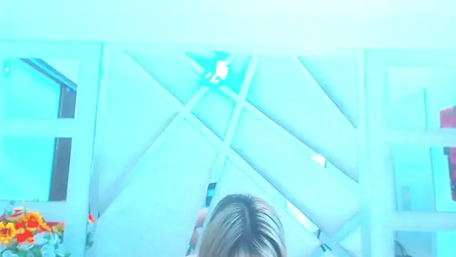 Paris_Squirt_'s cam snapshot