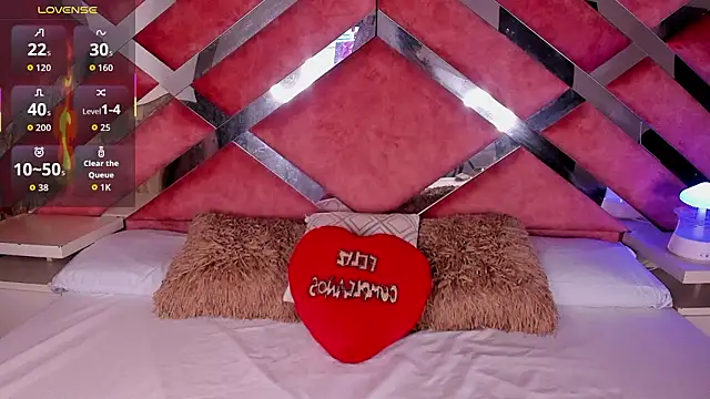 Lily_Queen30's cam snapshot