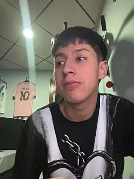 Stiven_017 live sex cam