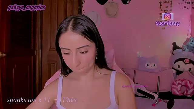 gabyye_capprins's cam snapshot