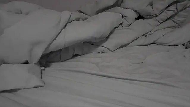 sarahcakes223's cam snapshot