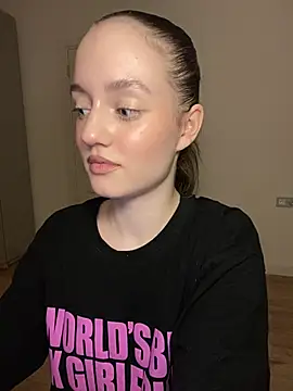 malyshhka's cam snapshot