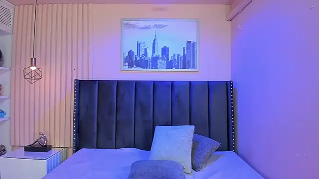 viiolett_lee's cam snapshot