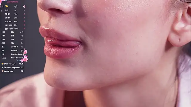 TyraEspina's cam snapshot