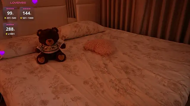 Lilly_Colins live sex cam