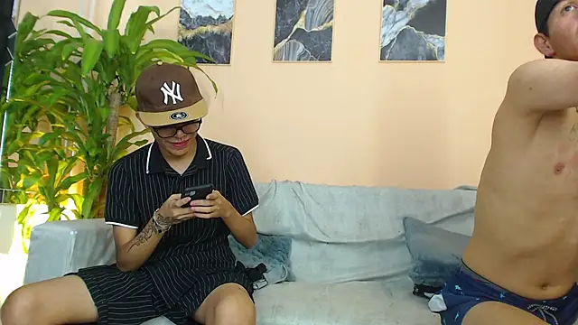 DesiresOfOlympus_ live sex cam