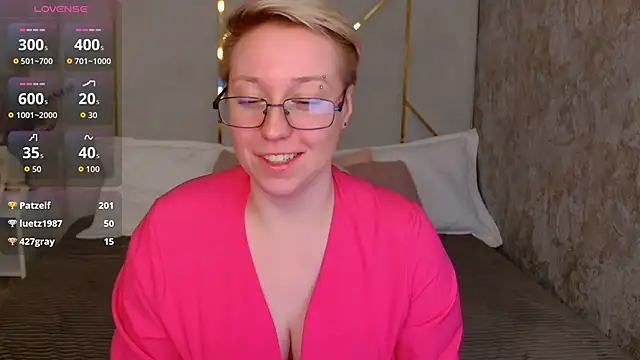 AlexandraGreen's cam snapshot