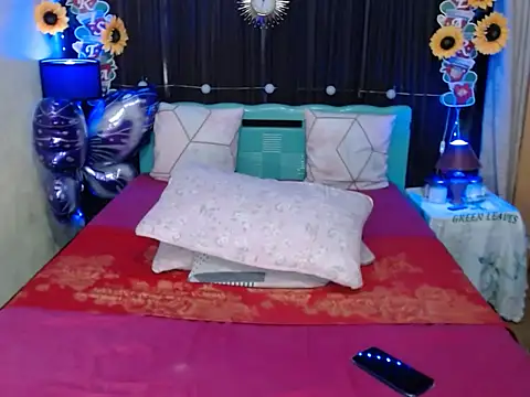 UrAsianPrincessDanie live sex cam