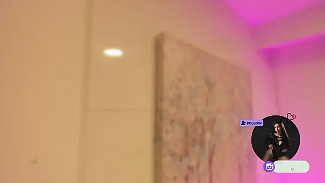 DannaJhonson1 live sex cam