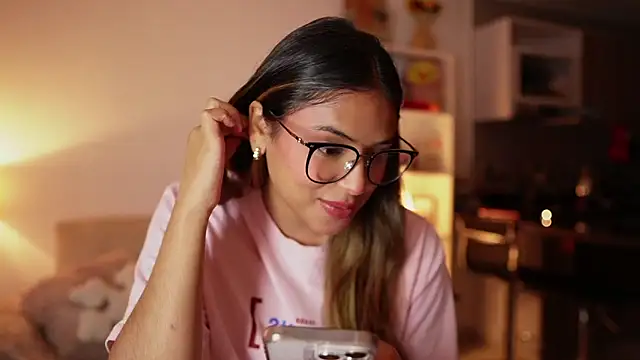 SaraParisi's cam snapshot