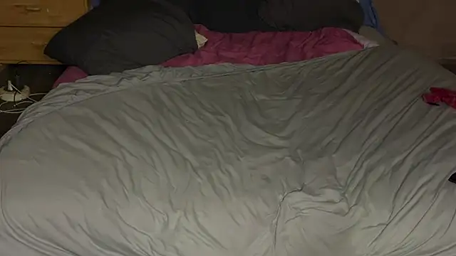 Camille_Martin live sex cam