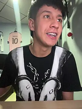 Stiven_017 live sex cam