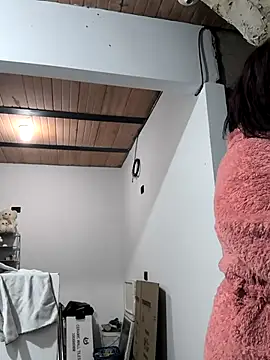 Natymendoza998 live sex cam