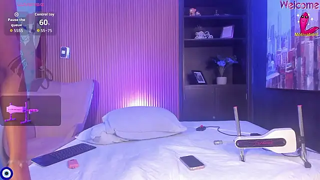 StacyMoon_'s cam snapshot