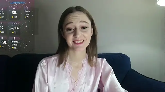 white_liillyy's cam snapshot