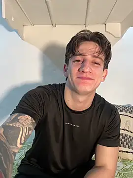 AteneoJr live sex cam