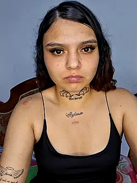 Mia_sexy2316's cam snapshot