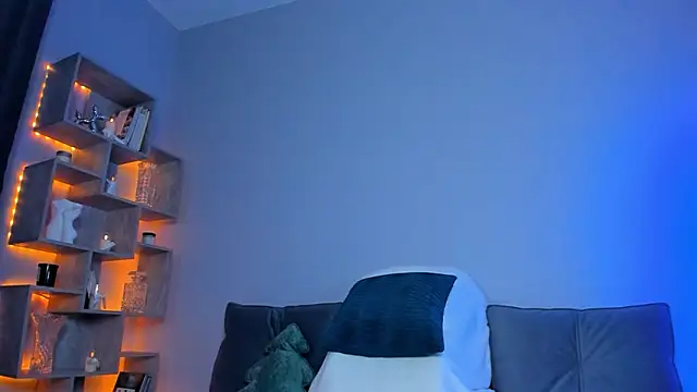 ClockworkLady's cam snapshot