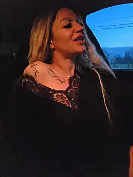 AlmaVelia's cam snapshot