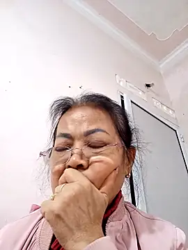 Hotestlove's cam snapshot