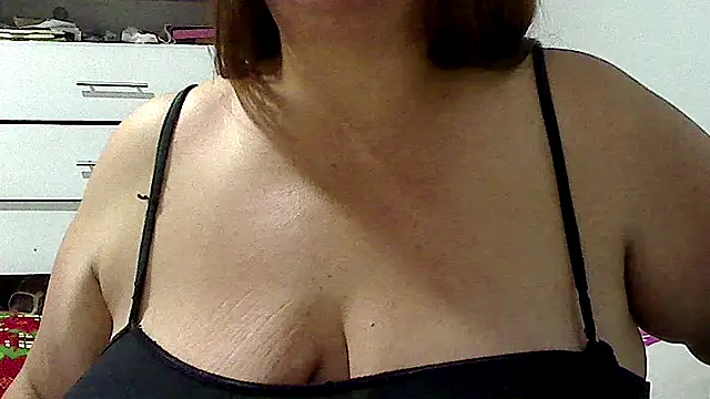 luciana69hot's cam snapshot