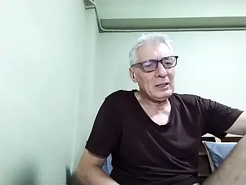 BIGUNCUTHARDCOCK's cam snapshot