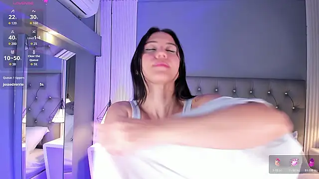 VioletthaRous's cam snapshot