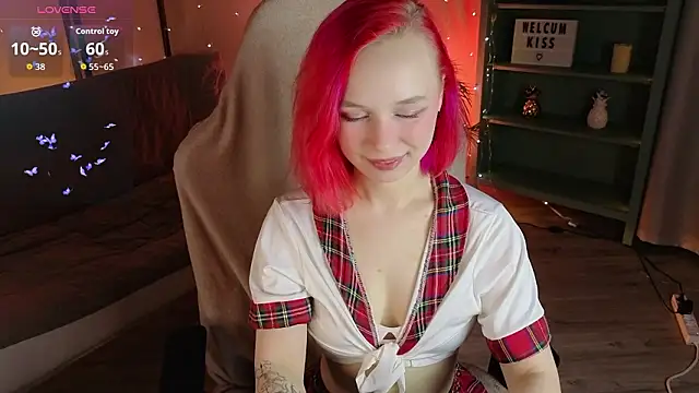 NaomiYoru's cam snapshot