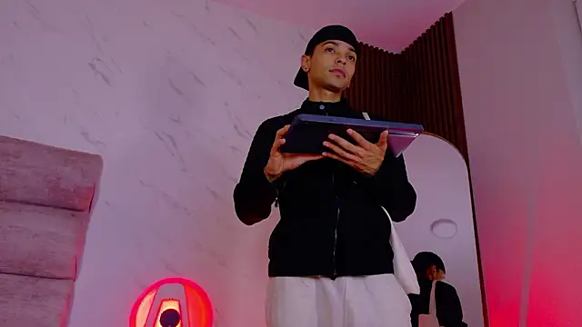 Imtavo's cam snapshot