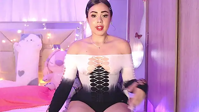 AlitaAnisee's cam snapshot