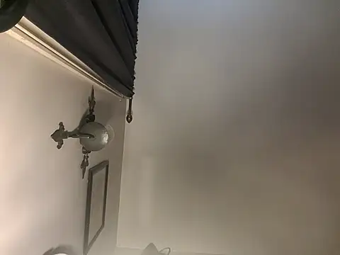 FoxDadBtm's cam snapshot