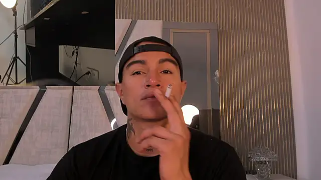 LiamDeep's cam snapshot