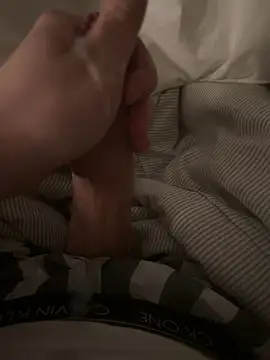 atzeyuri's cam snapshot