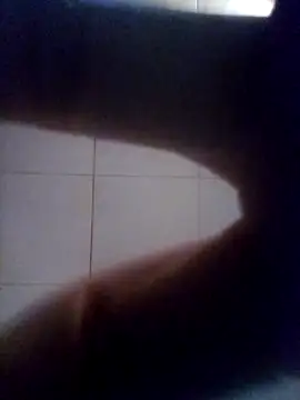 XLstrong's cam snapshot