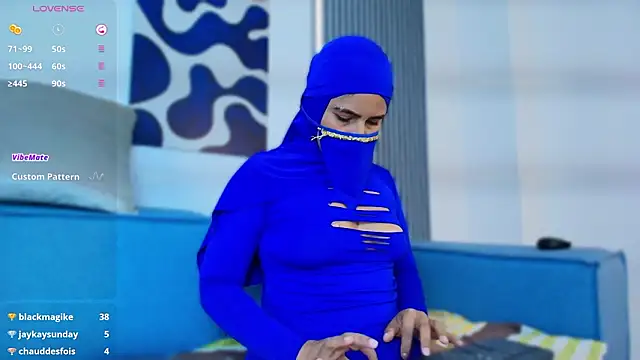 zali_mahamed's cam snapshot