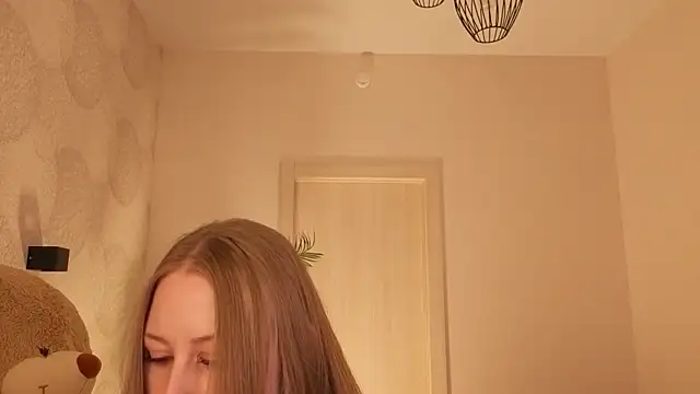 CassieReborn's cam snapshot