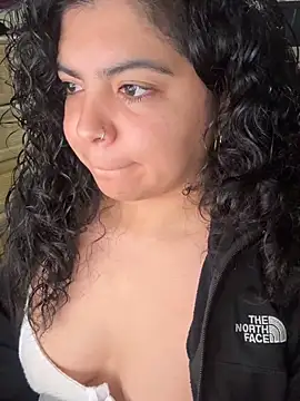 kimmiakiss22 live sex cam