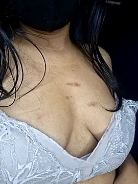 Nisha027's cam snapshot